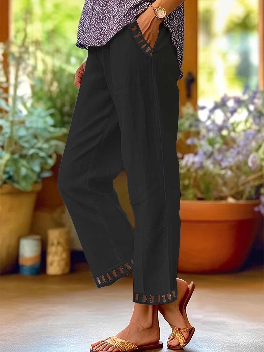 Wren – Relaxed Cropped Pants with Contrast Details