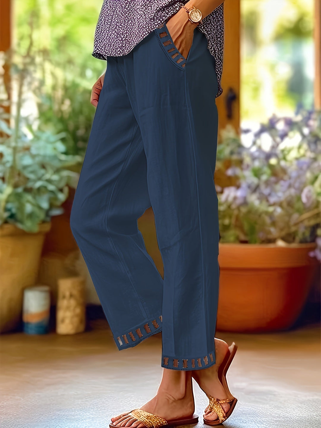 Wren – Relaxed Cropped Pants with Contrast Details