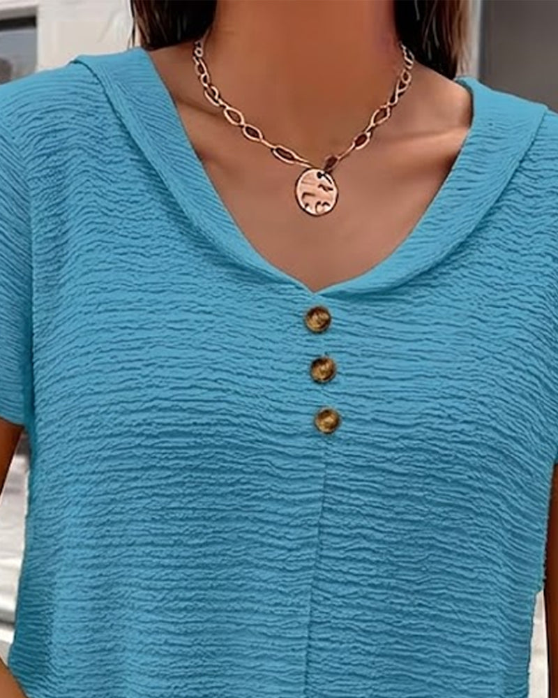 Leah - Peter Pan Collar T-Shirt with Buttons