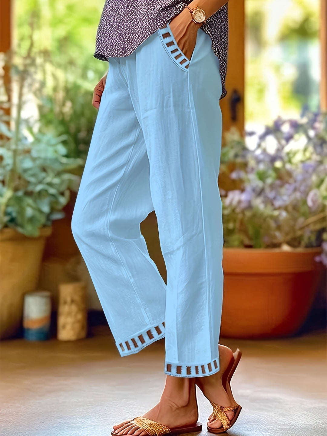 Wren – Relaxed Cropped Pants with Contrast Details