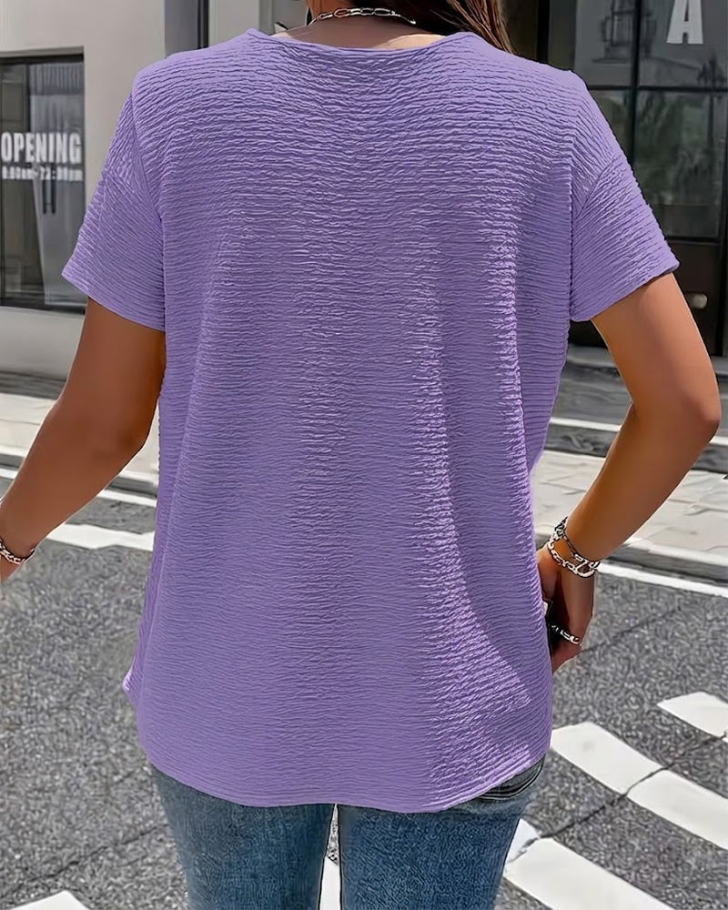 Leah - Peter Pan Collar T-Shirt with Buttons