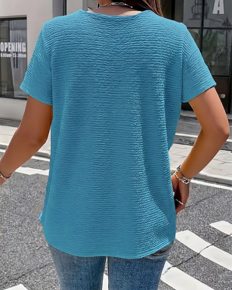 Leah - Peter Pan Collar T-Shirt with Buttons